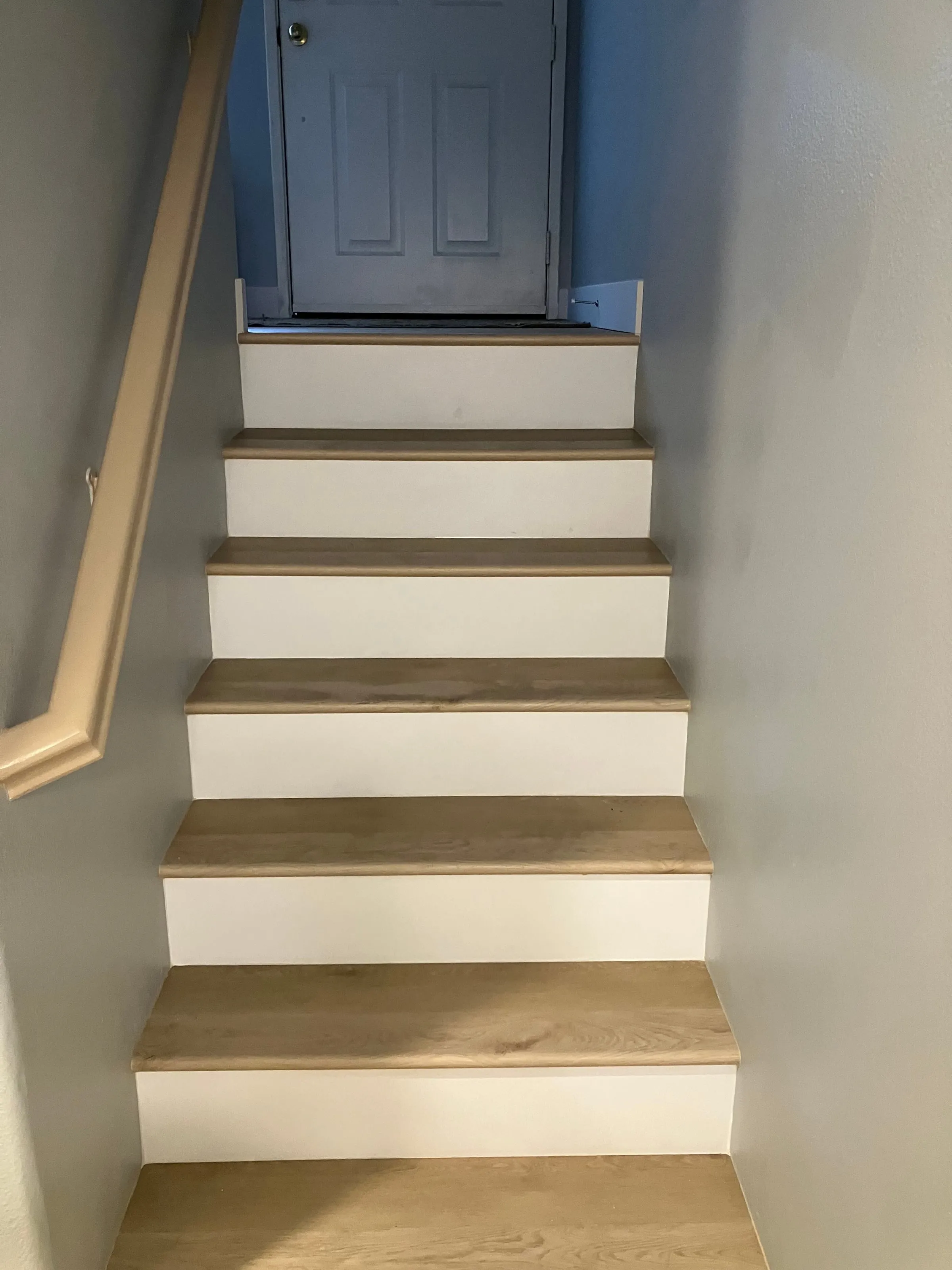 室内楼梯踏步翻新